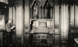 Albert Alain and his organ